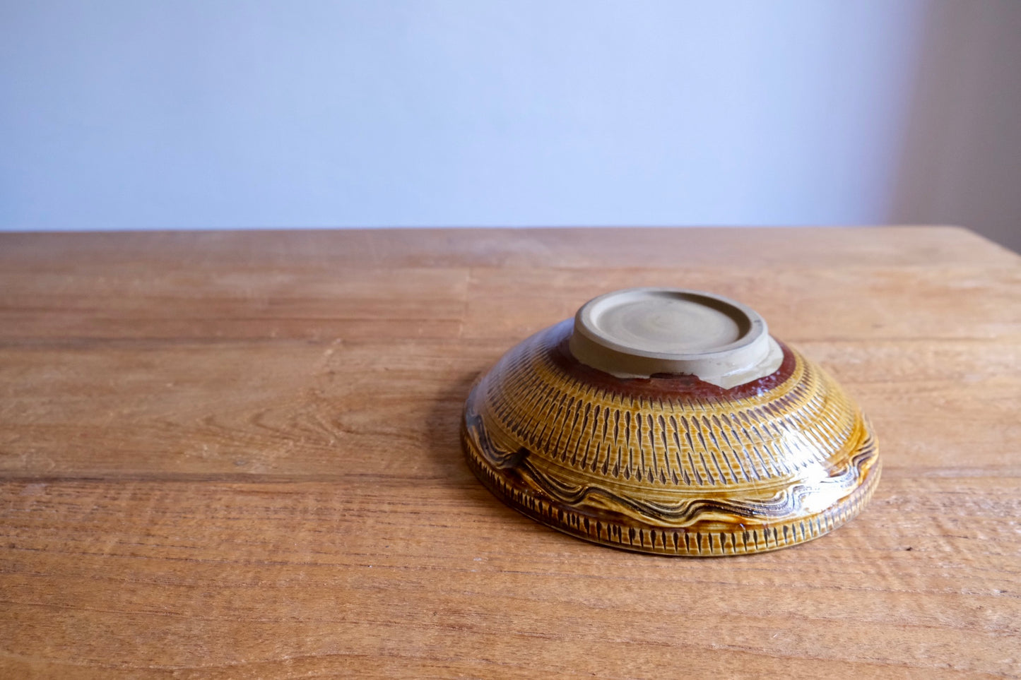 Onta-yaki 小鹿田焼 hand-made serving bowl