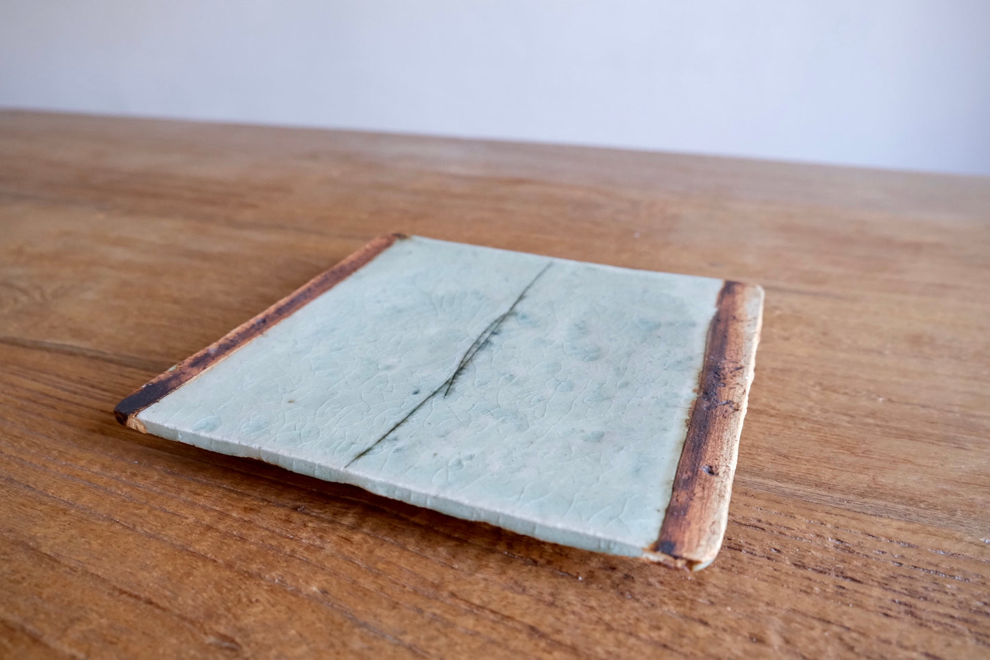 Japanese ceramic trivet for hot dishes, made by Yoshitaka Araki