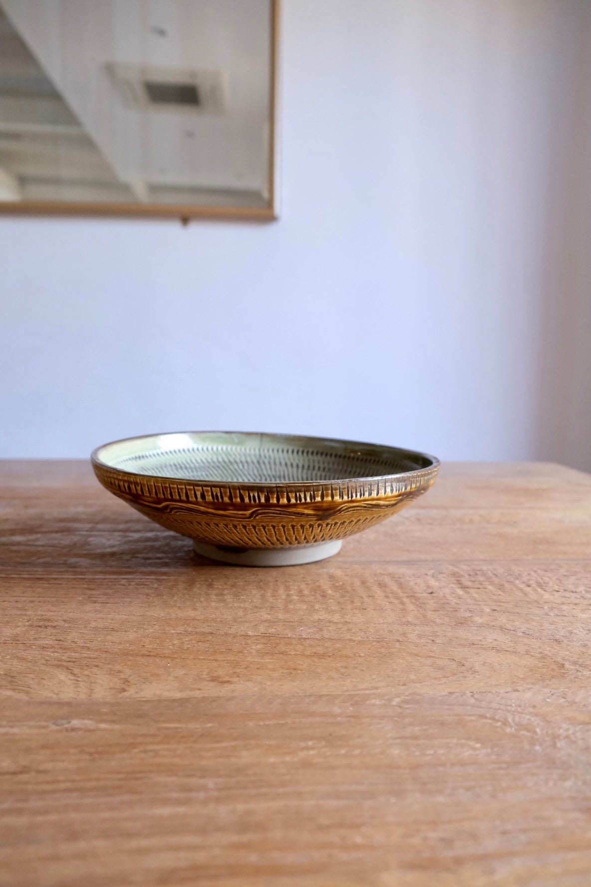 Onta-yaki 小鹿田焼 hand-made serving bowl