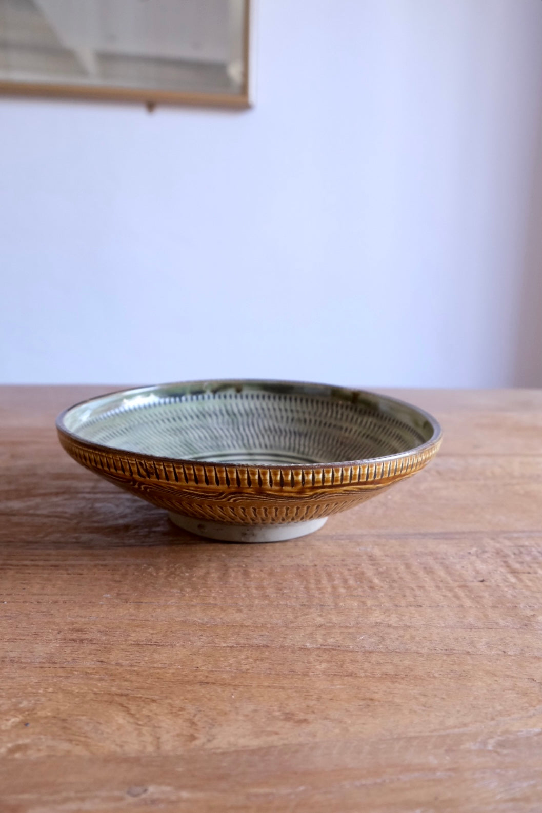 Onta-yaki 小鹿田焼 hand-made serving bowl