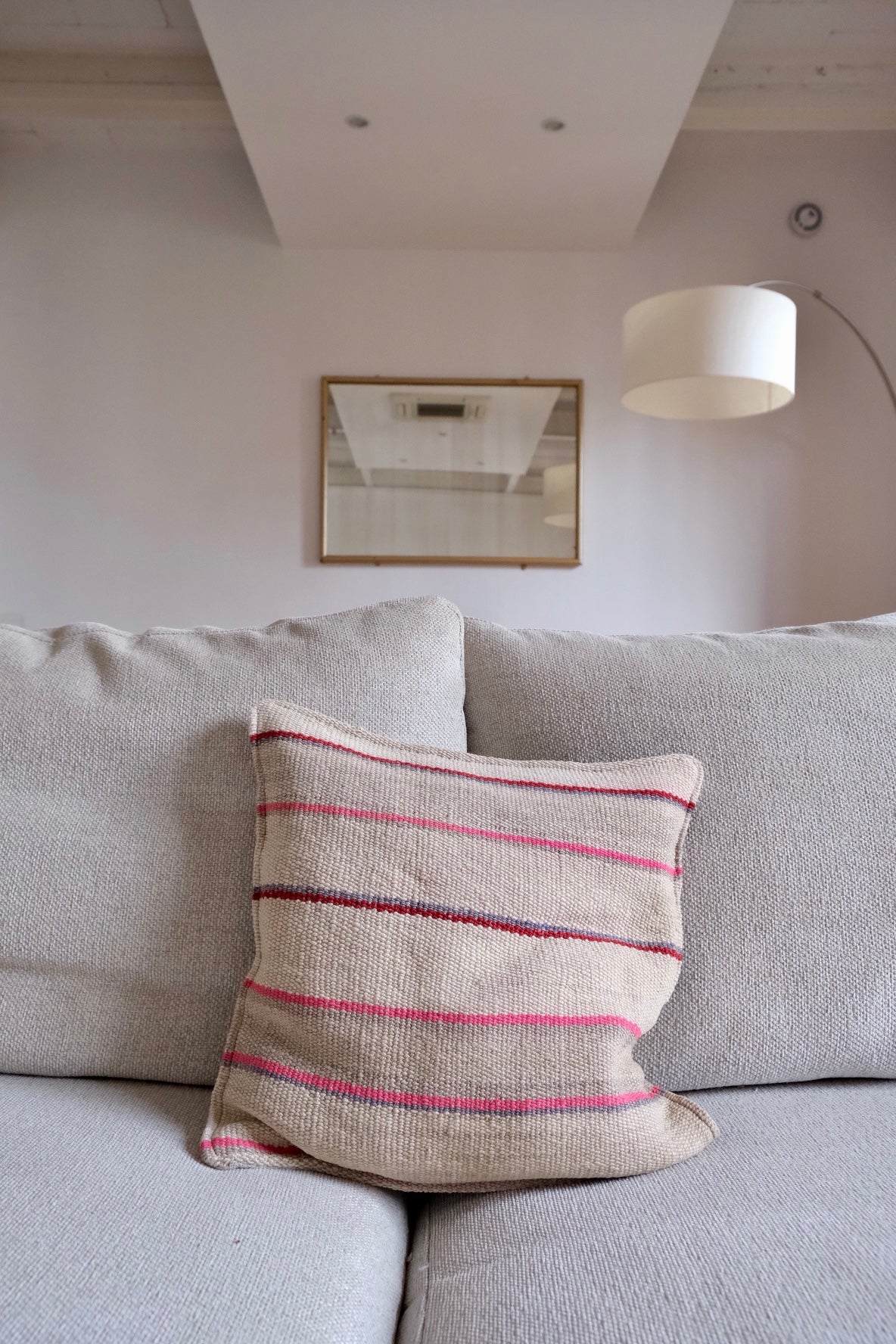 Peruvian Frazada 100% wool handwoven cushion cover