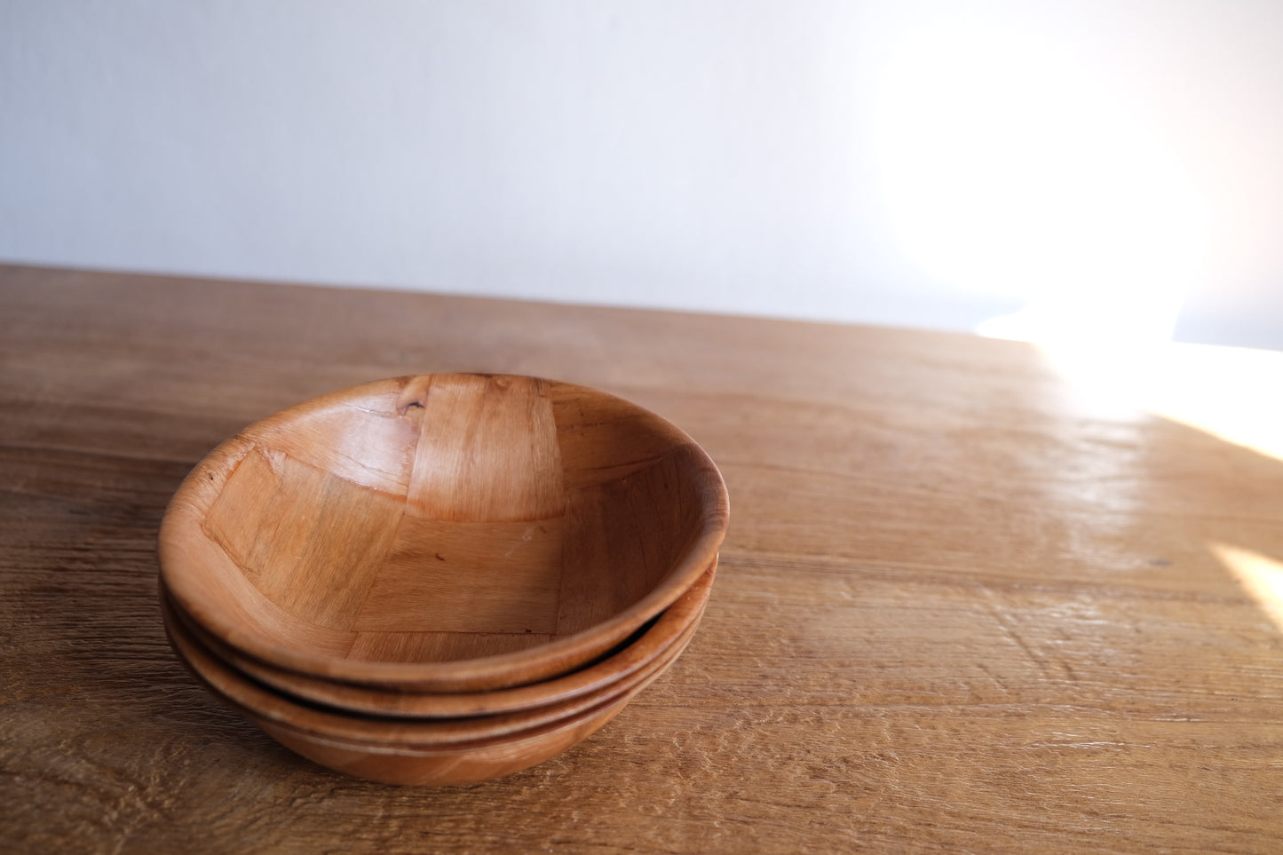 Set of 4 woven wooden bowls