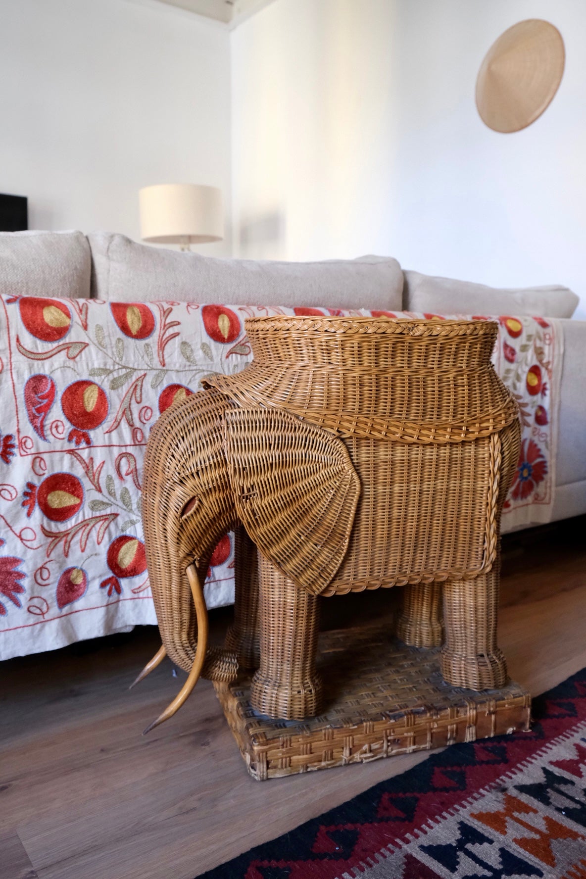 Hand-woven wicker elephant side table, 1970s