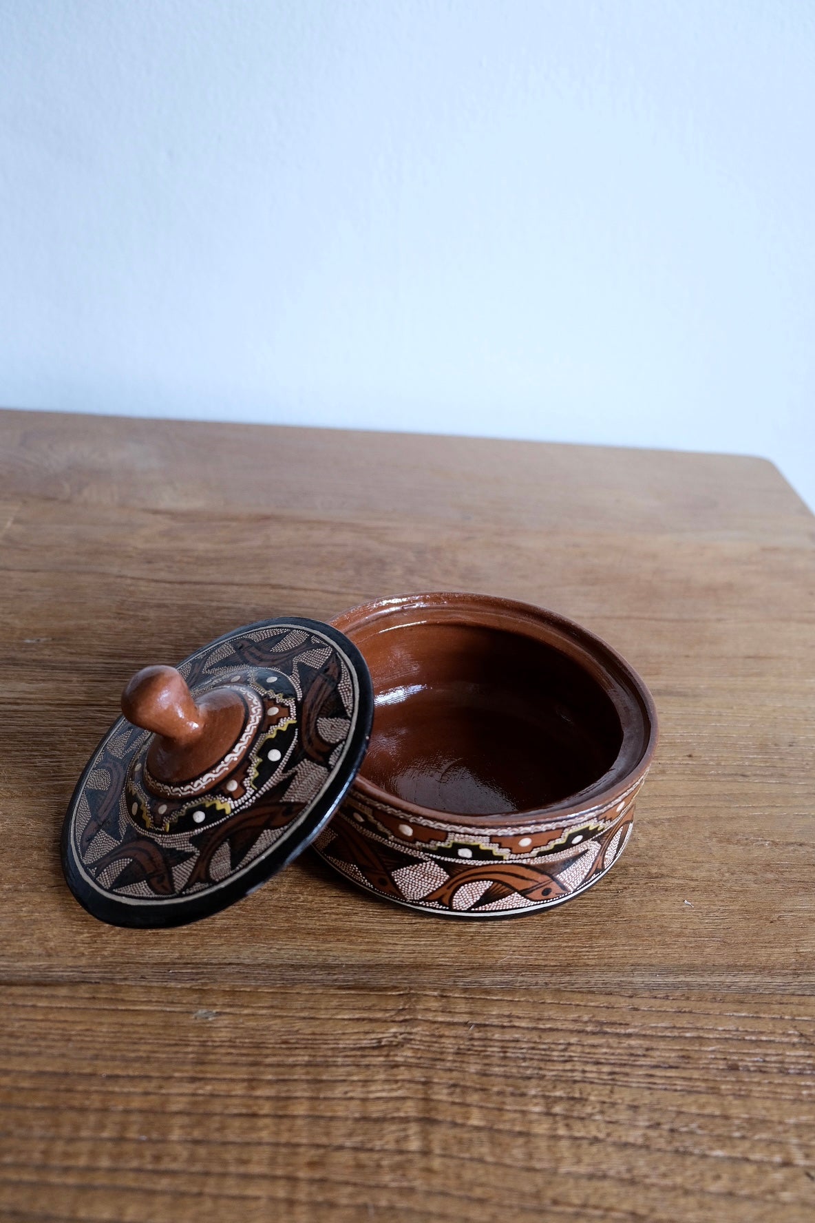 Hand-painted Peruvian trinket pot