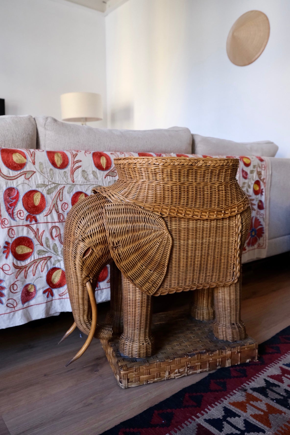 Hand-woven wicker elephant side table, 1970s