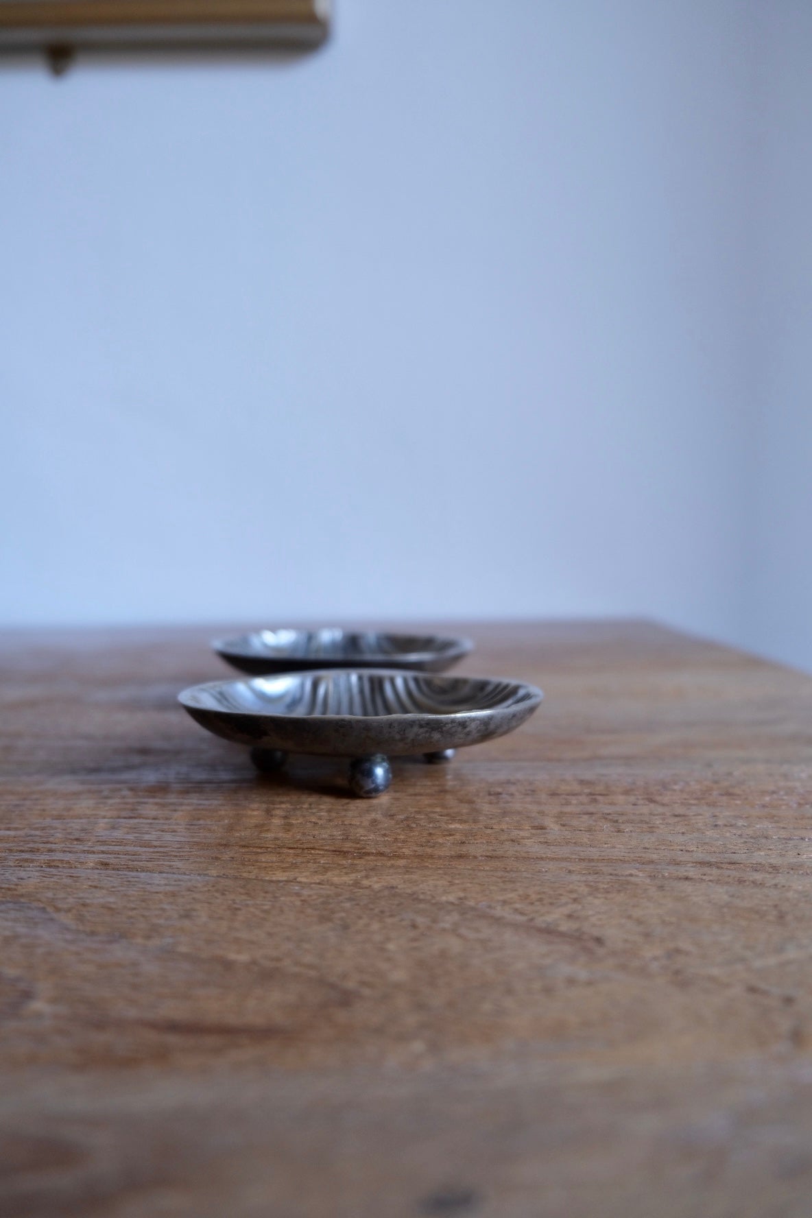 Vintage silver-plated shell trinket dishes