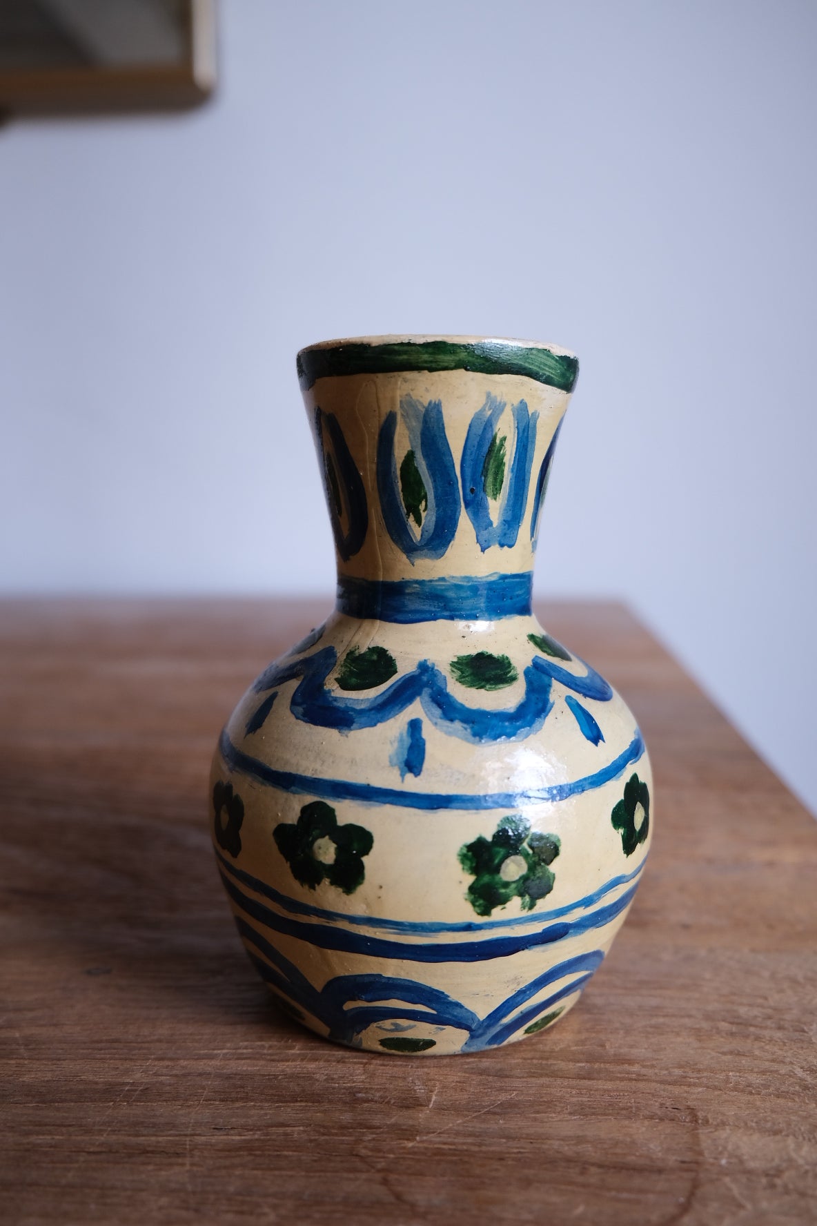 Small hand-painted flower vase