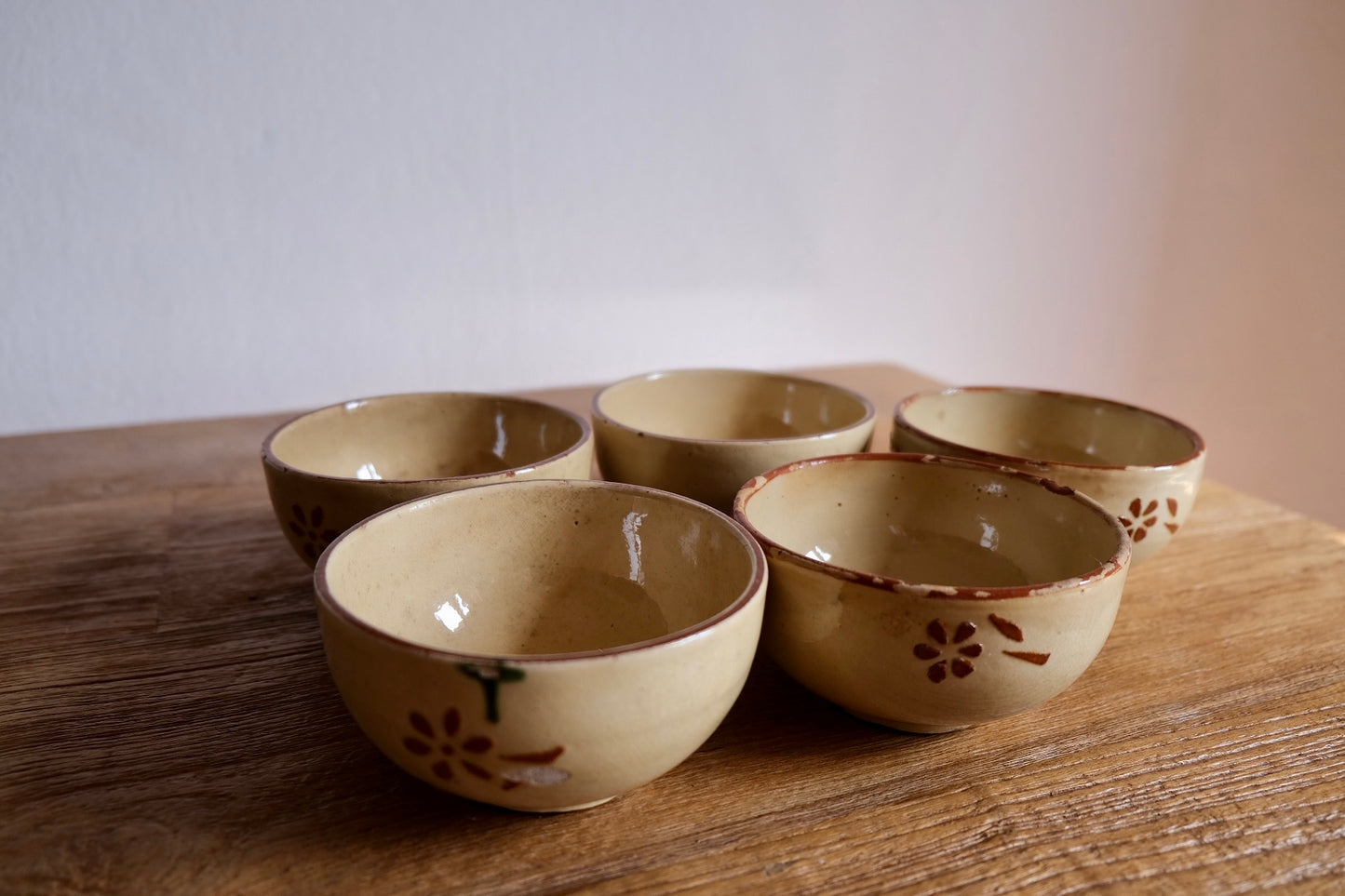 Set of 5 glazed terracotta bowls