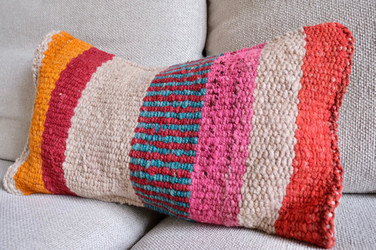 Peruvian Frazada 100% wool handwoven cushion cover