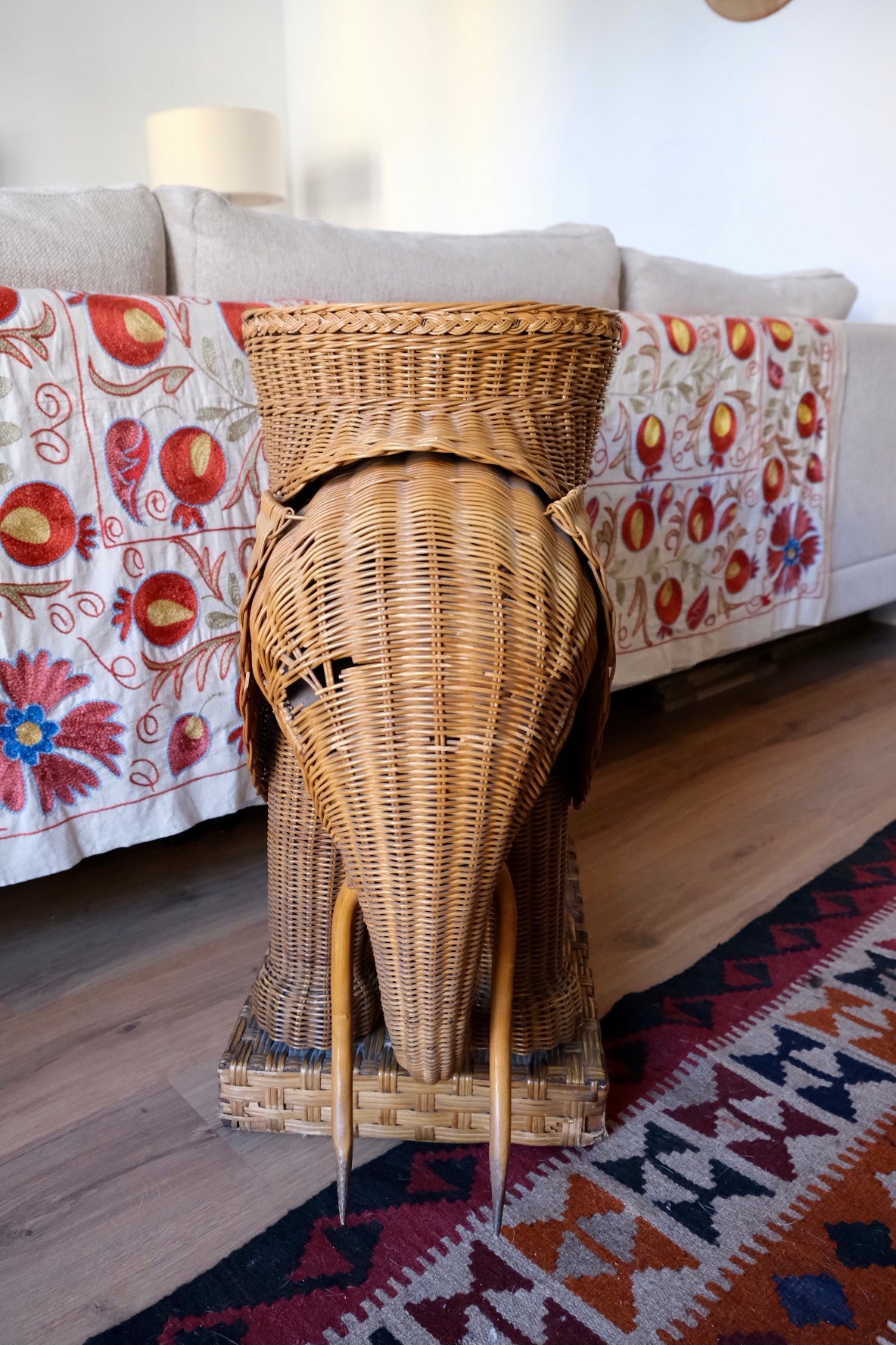 Hand-woven wicker elephant side table, 1970s