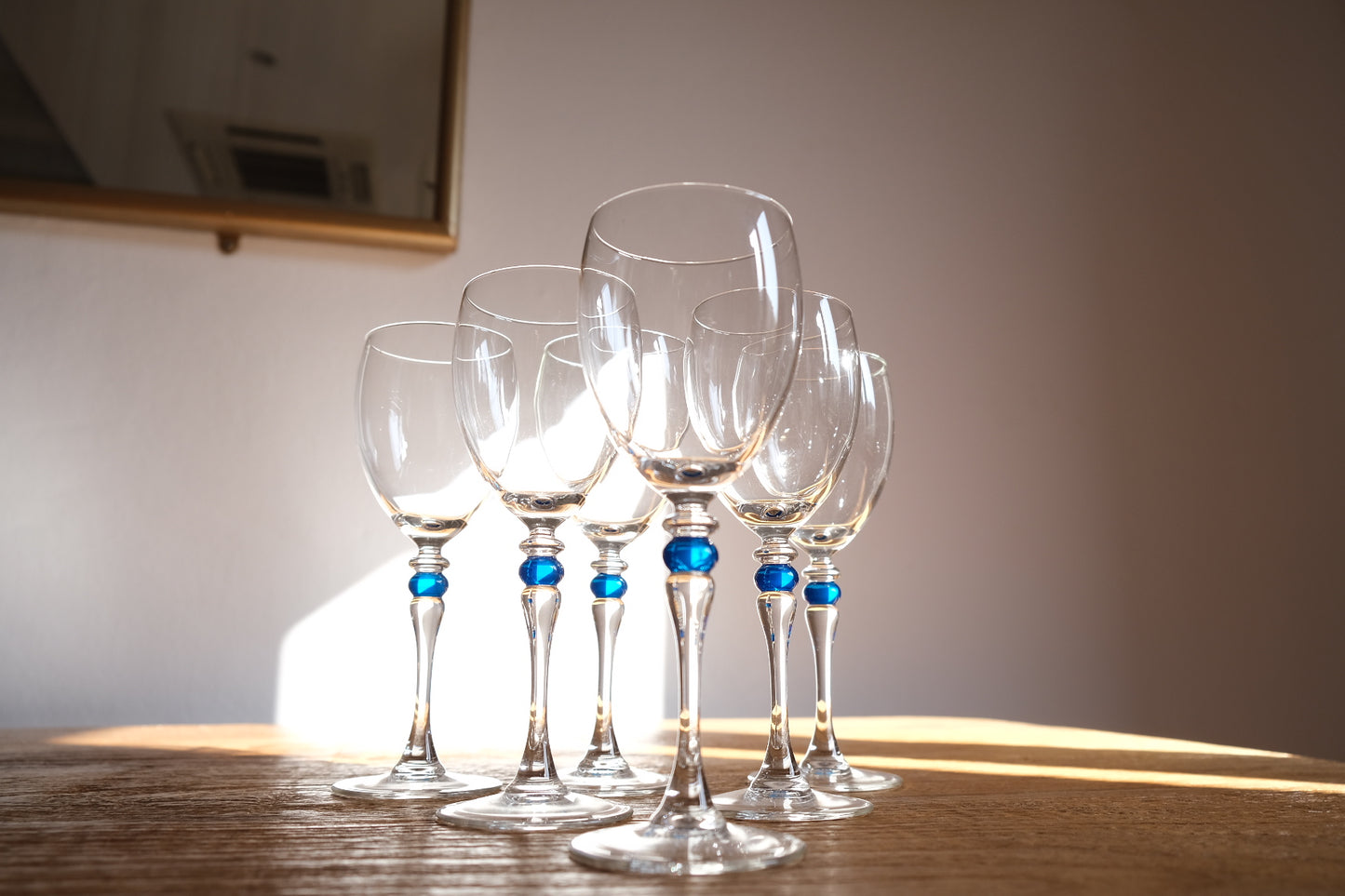 Set of 6 vintage Luminarc wine glasses