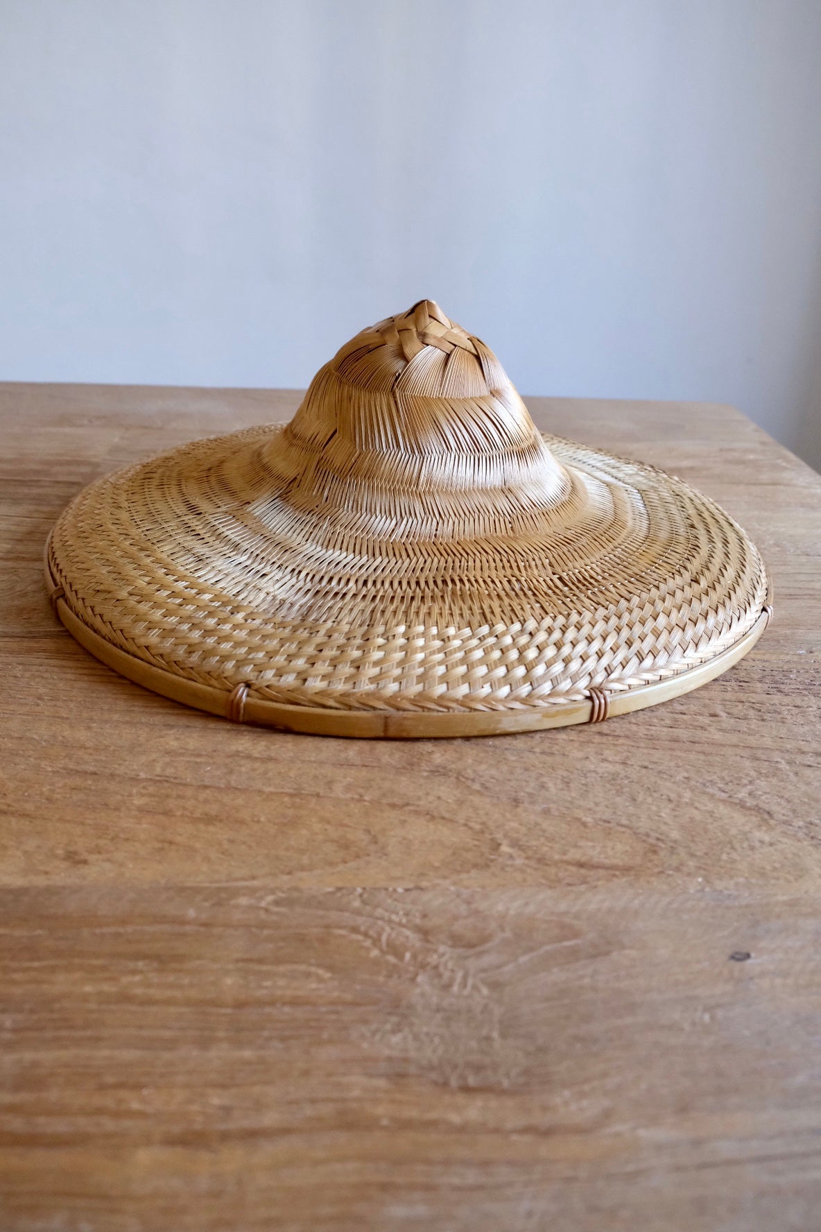 Original handmade Vietnamese 'Nón lá' hats