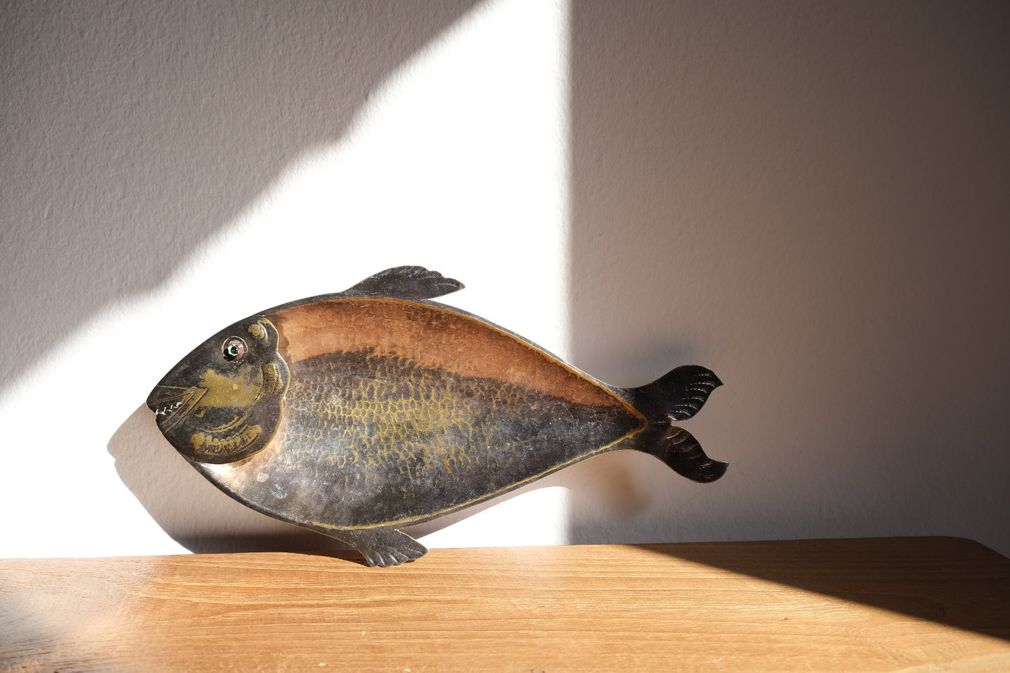 Vintage aluminium fish tray