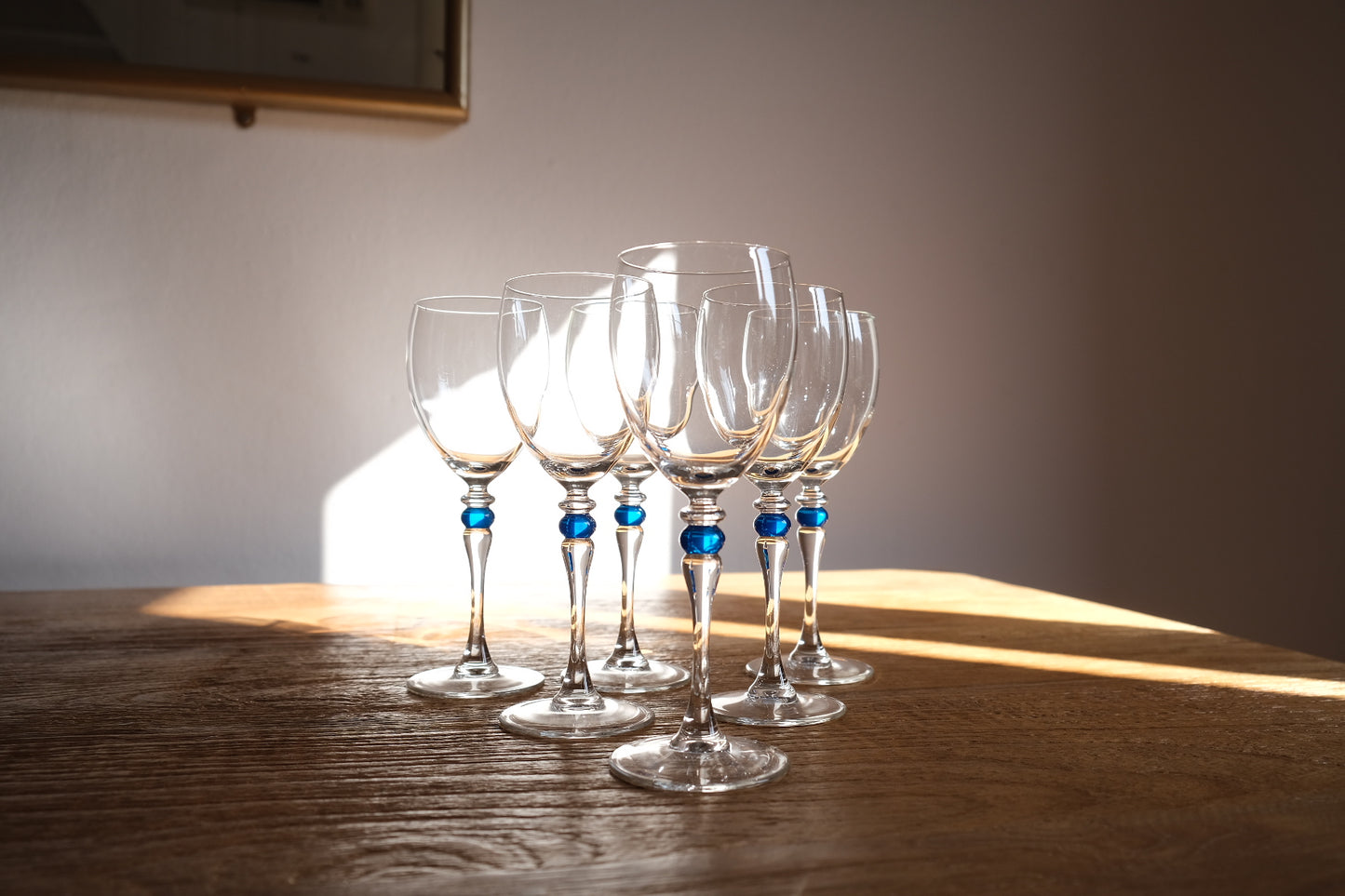 Set of 6 vintage Luminarc wine glasses