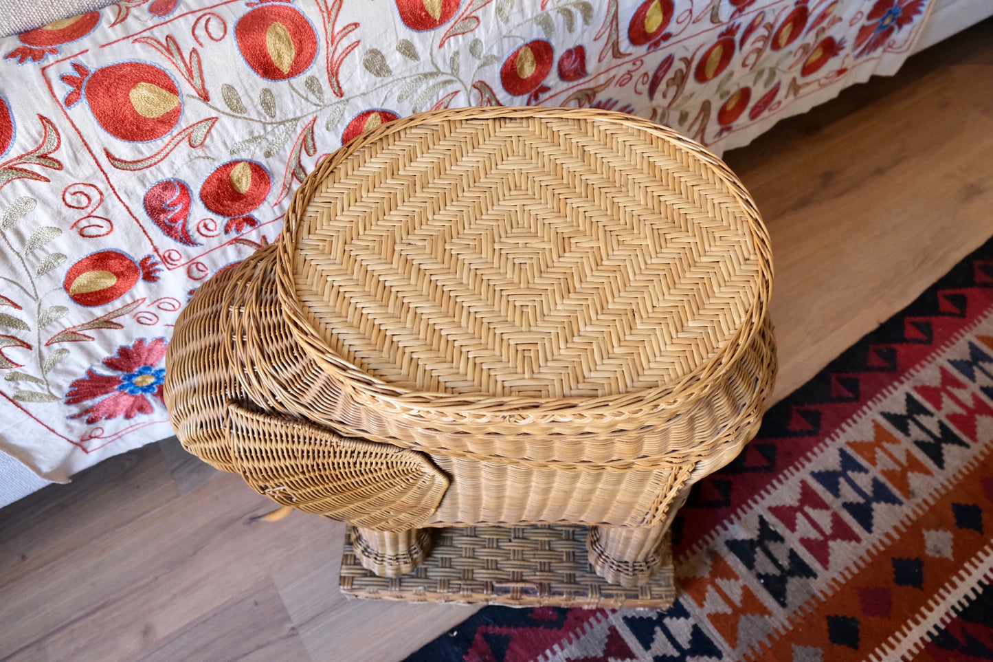 Hand-woven wicker elephant side table, 1970s